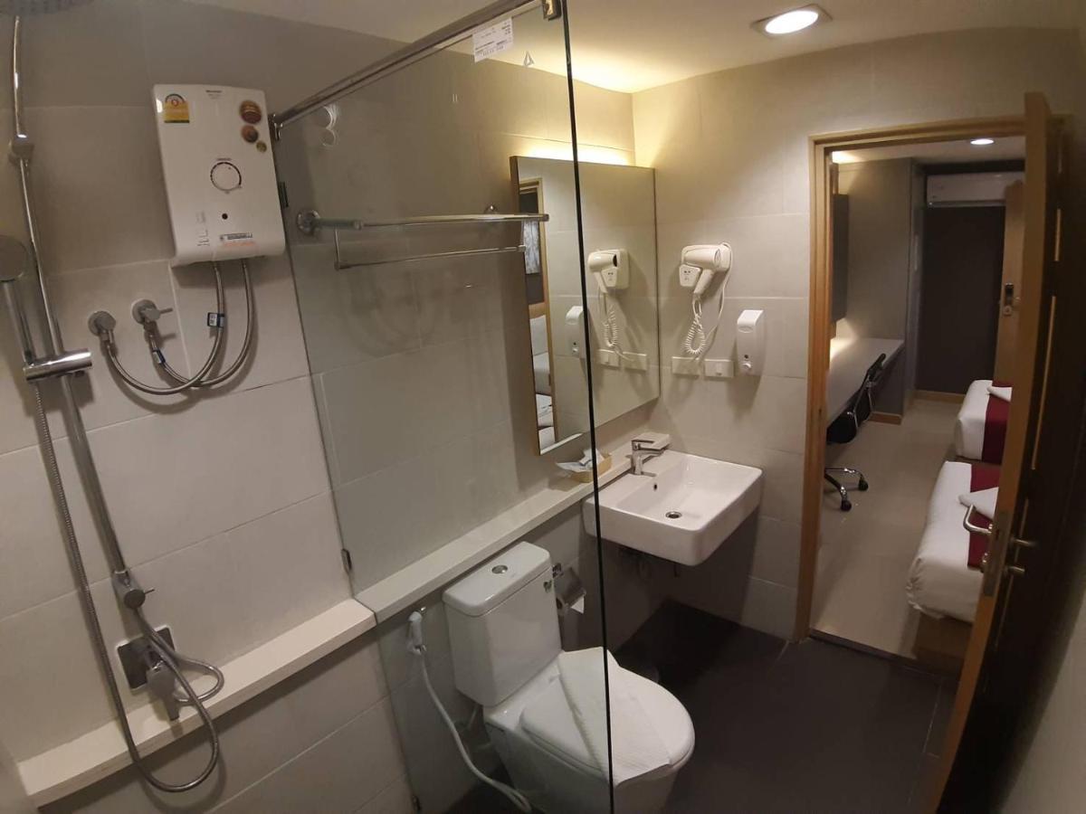 Pratunam19 Hotel กรุงเทพมหานคร ภายนอก รูปภาพ