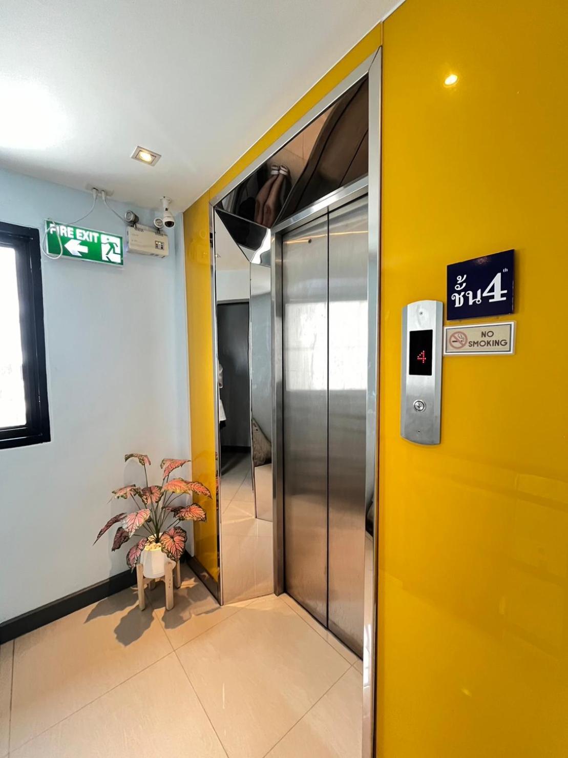 Pratunam19 Hotel กรุงเทพมหานคร ภายนอก รูปภาพ