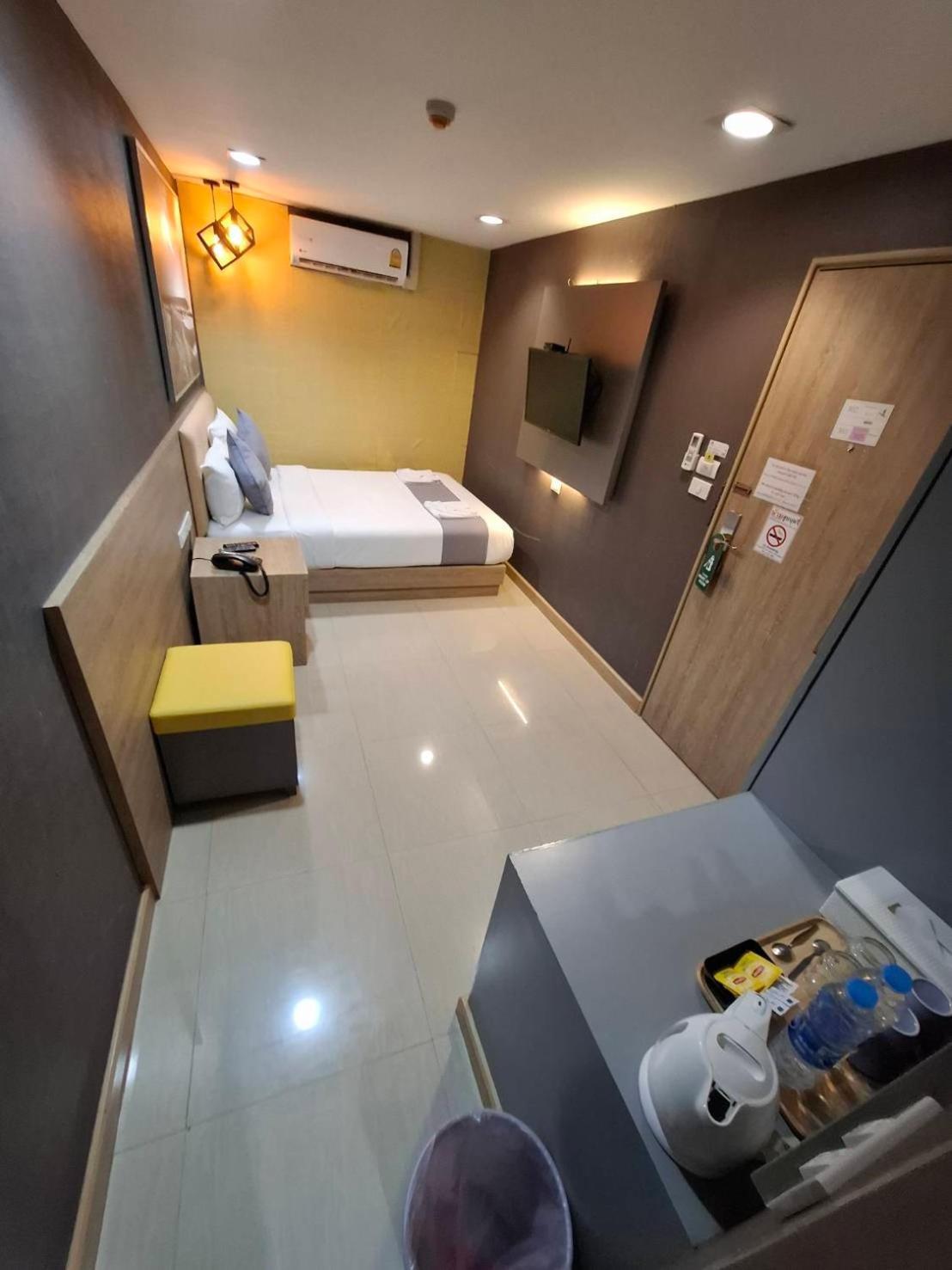 Pratunam19 Hotel กรุงเทพมหานคร ภายนอก รูปภาพ