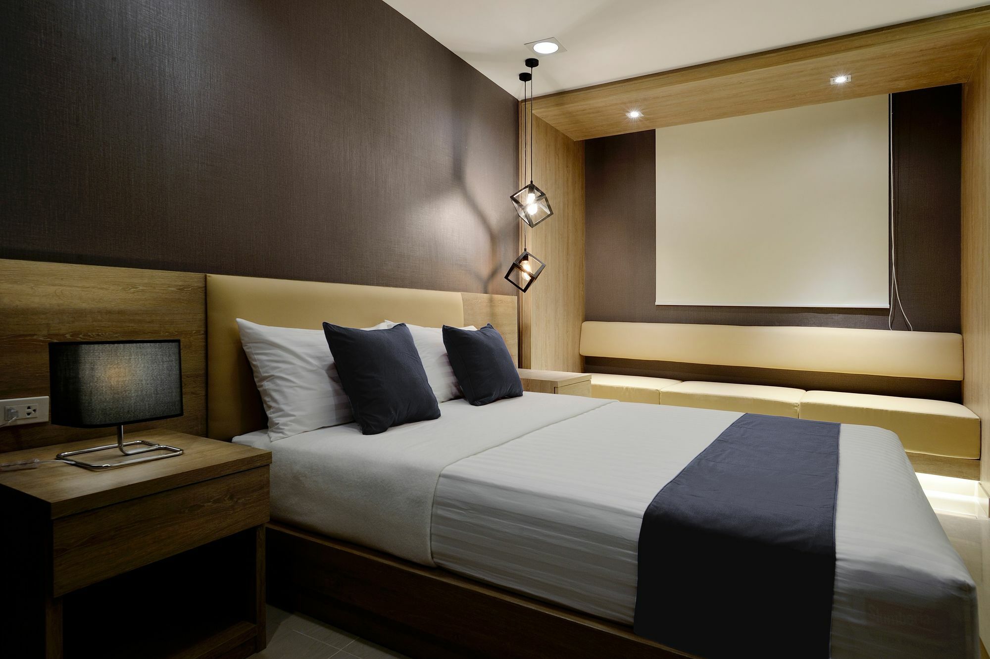 Pratunam19 Hotel กรุงเทพมหานคร ภายนอก รูปภาพ